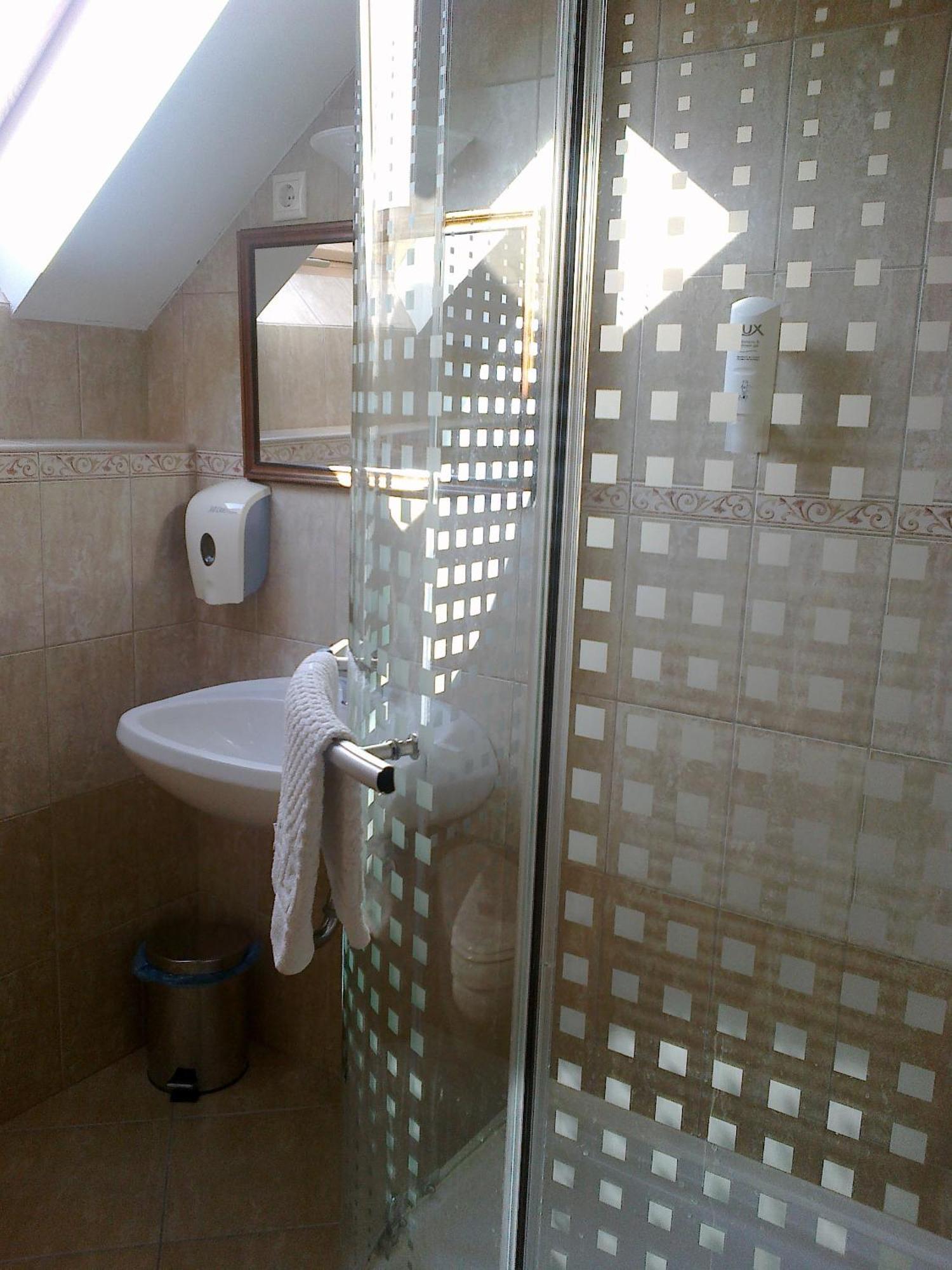 Gyoergyey Kastely Panzio Es Etterem Hotell Tápiógyörgye Exteriör bild